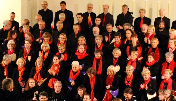 Die Kantorei in St. Gertrud singt die D-Dur-Messe von Antonin Dvořák. Foto: Peter Wolff