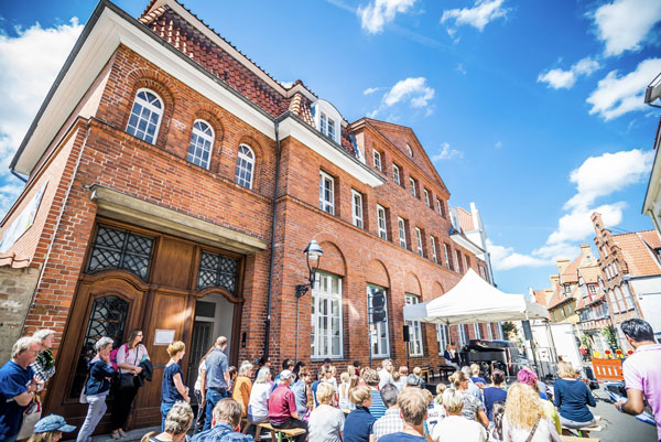 Die Lübecker Musikschule der Gemeinnützigen holt für das Jahr 2024 über 120.000 Euro an Bundesmitteln in die Hansestadt. Foto: Olaf Malzahn/Musikschule/Archiv