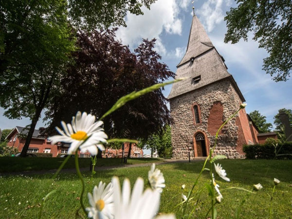 Der Gottesdienst findet am Donnerstag, 27. Juli um 10.30 Uhr in der Kirche in Gleschendorf statt. Foto: Veranstalter