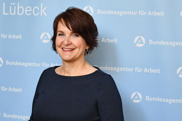 Peggy Kröger ist seit Juli 2023 neue Geschäftsführerin für den operativen Bereich in der Lübecker Arbeitsagentur. Foto: Arbeitsagentur