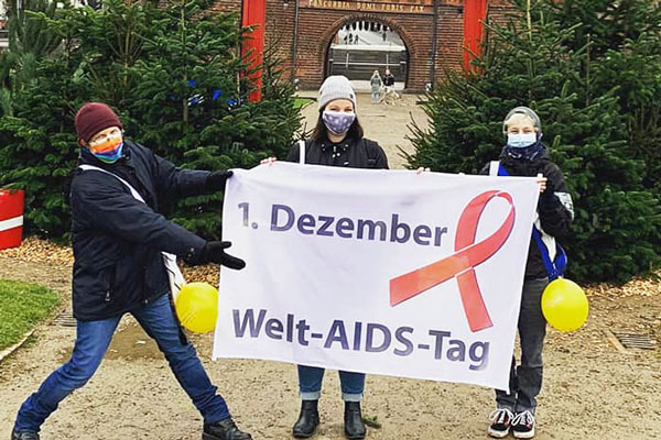 Am 1. Dezember, dem Welt-Aids-Tag, soll auch in Lübeck ein Zeichen der Solidarität gesetzt werden, um auf die Bedeutung der HIV/Aids-Aufklärung und -Prävention aufmerksam zu machen. Foto: Aidshilfe