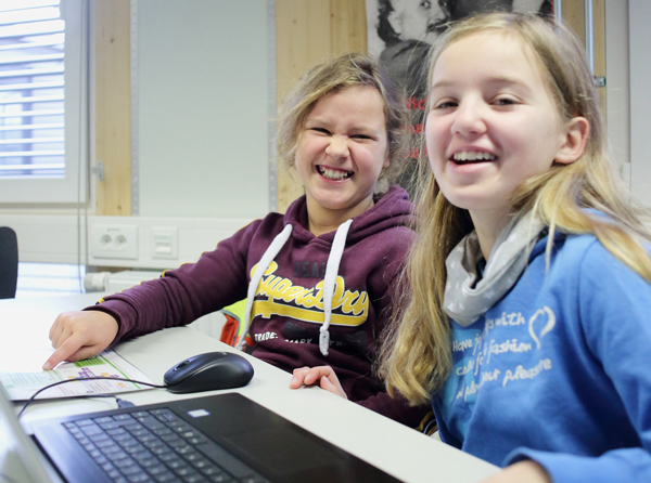 Im Kurs können Mädchen im Alter von 9 bis 13 Jahren spielerisch mit Scratch die Grundlagen des Programmierens erlernen. Foto: TH Lübeck