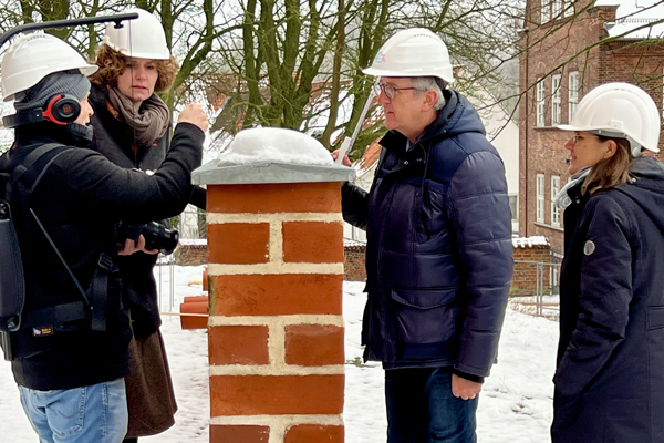 Das Team von #liveline hat einen Beitrag über die Bauarbeiten am Dom zu Lübeck produziert. Die Kollekte des nächsten digitalen Gottesdienstes ist für die Kampagne 