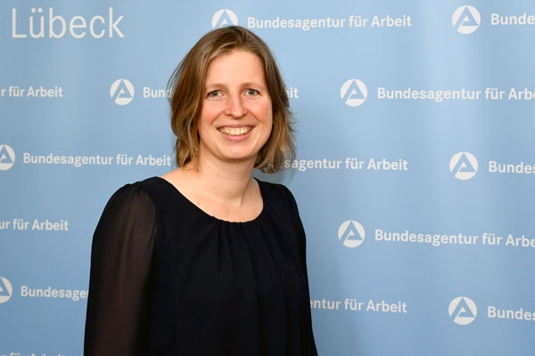 Anke Dietz lädt zur Teilnahme an der Rallye durch die Agentur für Arbeit Lübeck ein.