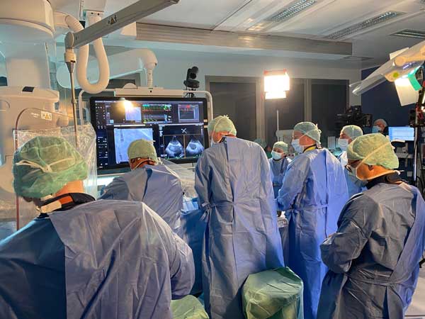 Im Universitären Herzzentrum Lübeck konnten in zwei Fällen neuartige Herzklappenprothesen erfolgreich implantiert werden. Foto: UKSH