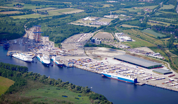 85 Prozent der Hafenbetriebe sehen Risiken durch Energie- und Rohstoffkosten. Foto: Karl Erhard Vögele/Archiv