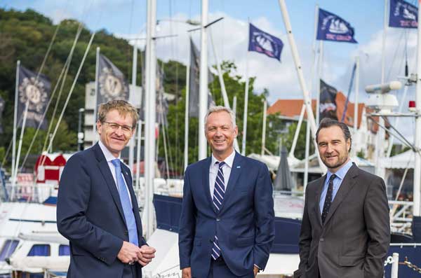 Ministerpräsidenten Daniel Günther  mit Matthias Boxberger und Dr. Sven Murmann. Foto: Olaf Malzahn