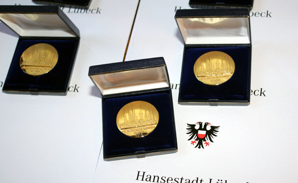 Die Medaillen und Urkunden wurden auch in diesem Jahr mit der Post verschickt.