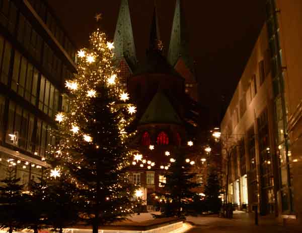 In der Weihnachtszeit gibt es in Lübeck viel zu entdecken. Foto: Lübecker Stadtführer.