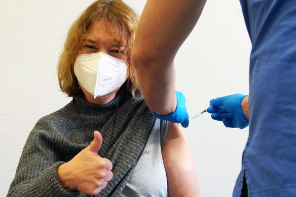 Das mobile Impfteam ist noch bis Freitag bei der Agentur für Arbeit Lübeck zu Gast. Foto: Agentur für Arbeit