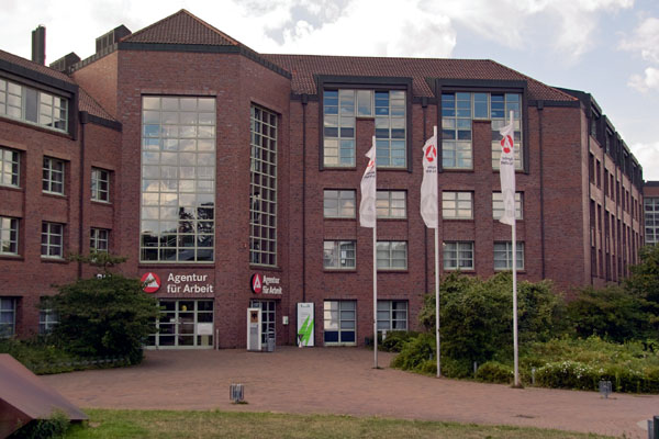 Die Agentur für Arbeit Lübeck berät bei der Wahl der passenden Ausbildung.