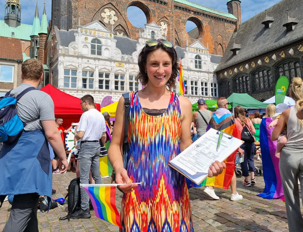 Sophie Bachmann möchte für das Amt des Bürgermeisters in Lübeck kandidieren. Fotos, O-Ton: Harald Denckmann