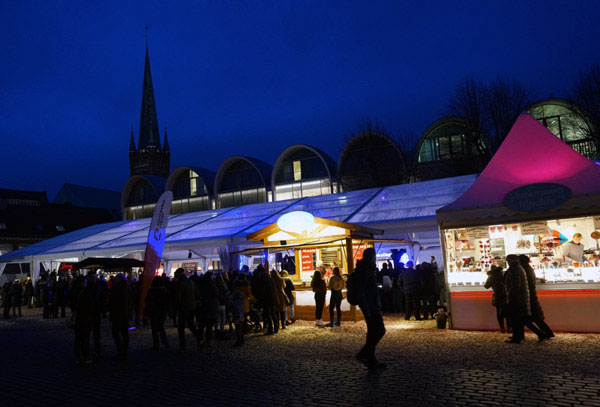Der Eiszauber auf dem Lübecker Markt wurde für den kommenden Winter abgesagt. Fotos: JW/Archiv