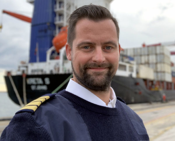 Kapitän Torben Brenker übernimmt die Leitung des Bereichs Fähren beim Stadtverkehr. Foto: Stadtverkehr