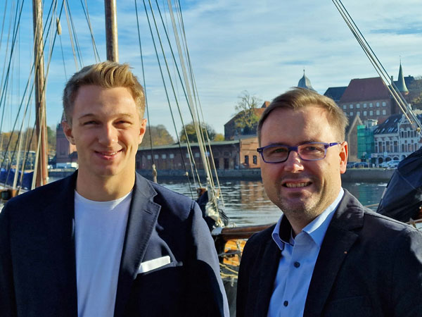 Daniel Kerlin (rechts) und Yannick Bethmann begrüßen die Entscheidung zur Einführung eines Bürgergeldes. Foto: FDP