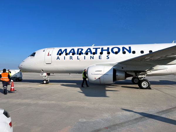 Die Maschine von Marathon Air ist von Mai bis Ende Oktober in Lübecks stationiert. Fotos: LübeckAir