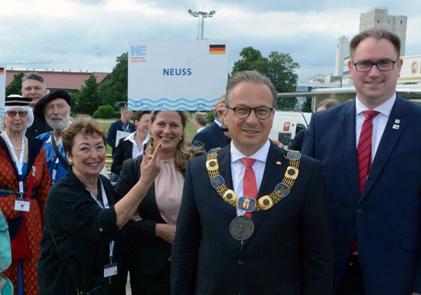 Der Bürgermeister von Neuss Reiner Breuer eröffnete den Hansetag zusammen mit dem Vormann der Hanse Jan Lindenau.