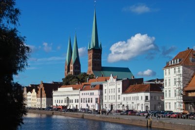Der Deutscher Frauenring Ortsring Lübeck e.V. lädt zu einem fairen Frühstück ein.