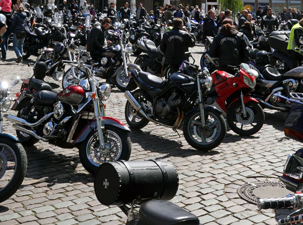 In diesem Jahr kann wieder ein Sicherheitstraining für Motorradfahrer in Blankensee angeboten werden. Symbobild