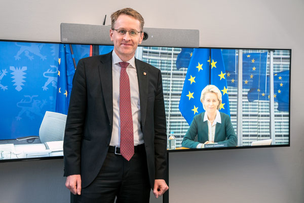 Ministerpräsident Daniel Günther sprach mit EU-Kommissionspräsidentin Ursula von der Leyen. Foto: Staatskanzlei SH