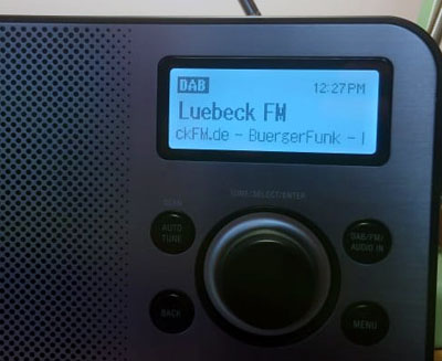 Lübeck FM ist jetzt auch digital zu empfangen. Fotos: Harald Denckmann