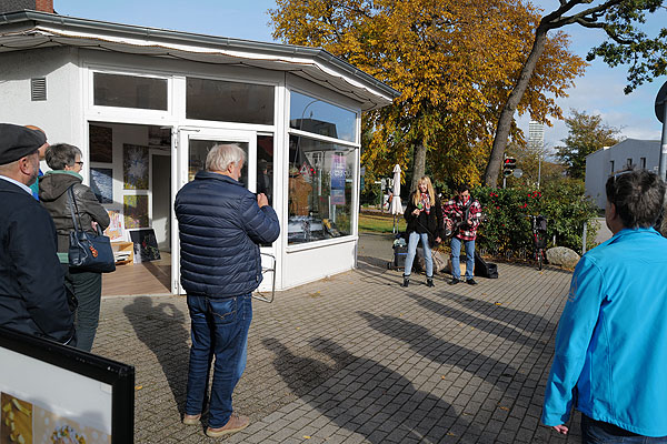 Im Oktober wurde der Kunstpavillon an der Ecke Vogteistraße und Rose eröffnet. Foto: Karl Erhard Vögele/Archiv