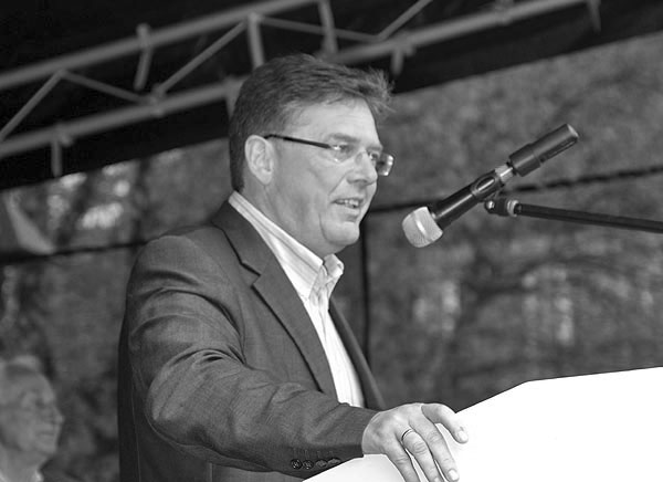Lübecks langjähriger Gewerkschaftschef Uwe Polkaehn ist am Dienstag verstorben. Foto: JW/Archiv