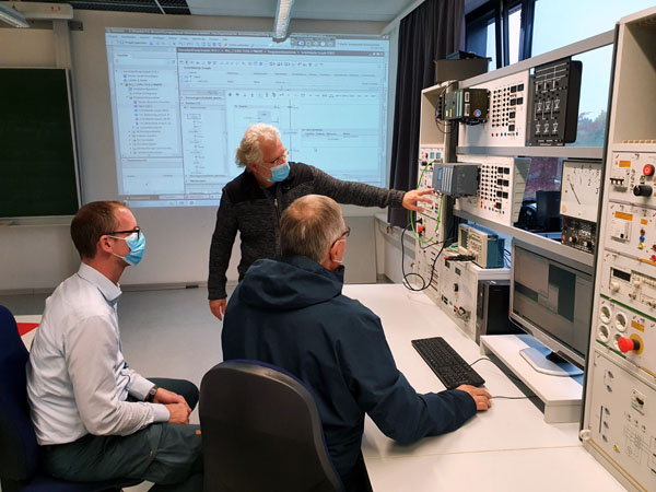 Lehrkräfte an Berufsschulen in Schleswig-Holstein sollen auf dem neuesten Stand der Technik bleiben. Foto: Siemens AG