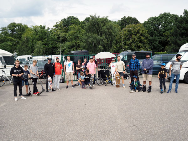 Im August hatten Jugendliche und Mitglieder der Grünen für den Skaterpark demonstriert. Foto: Grüne