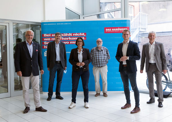 Die SPD Abgeordneten und der Bundestagskandidat Tim Klüssendorf diskutierten mit den Vertretern des Handwerks.