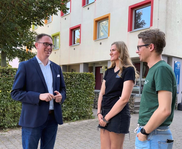 Bürgermeister Jan Lindenau hat mit den Studentenvertretungen eine Zusammenarbeit bei der Wohnraumsuche vereinbart. Foto: HL