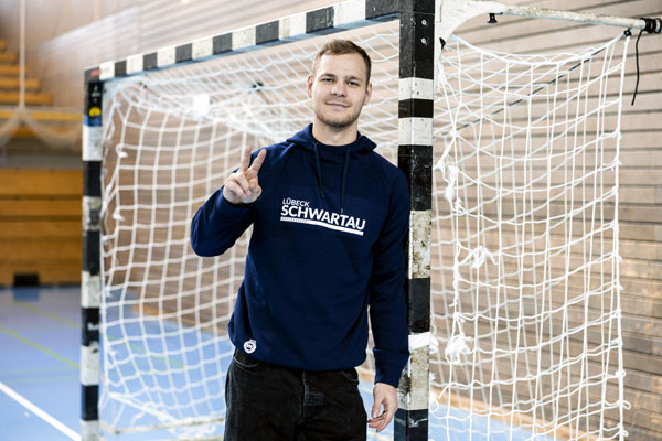 Paul Skorupa hat seinen Vertrag beim VfL Lübeck-Schwartau bis 2025 verlängert. Foto: VfL
