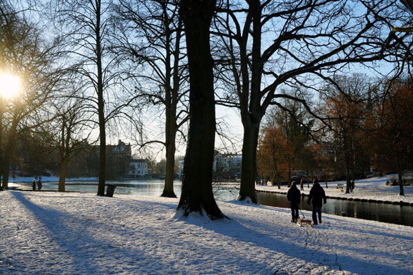 Der kälteste Tag des Winters war mit minus 14 Grad der zweite Weihnachtsfeiertag. Foto: JW, Grafik: Harald Denckmann