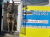 Die Diensthundestaffel wurde zur Unterstützung alarmiert. Foto: Polizei