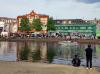 Der Vatertag wurde in Lübeck überwiegend - wie hier an der Obertrave - friedlich gefeiert. Foto: STE