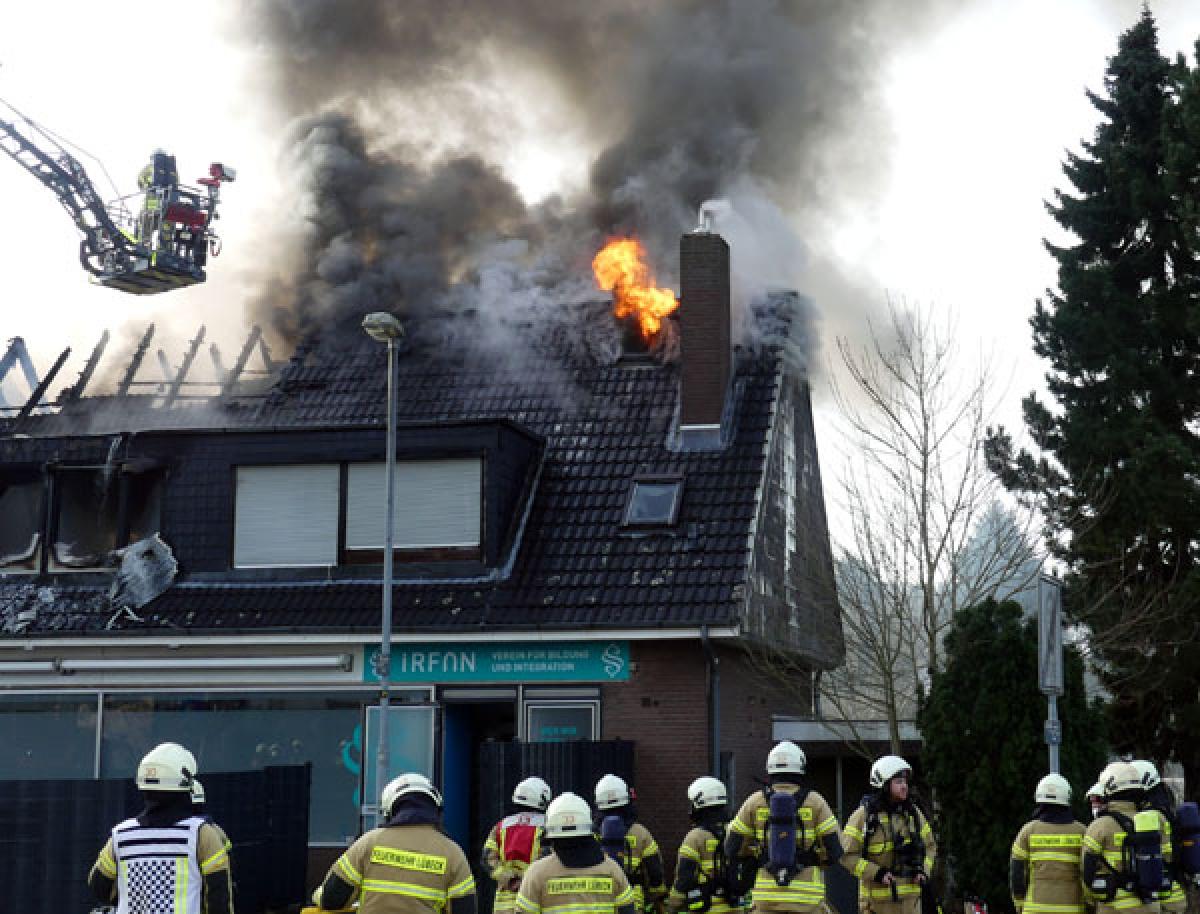 Lübeck live Großbrand in Kücknitz